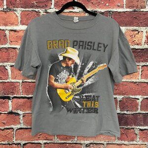 Brad Paisley Shirt Women Medium M Gray Beat This Winter 2014 Tour Concert Tee